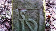 Grenzstein mit Wappen